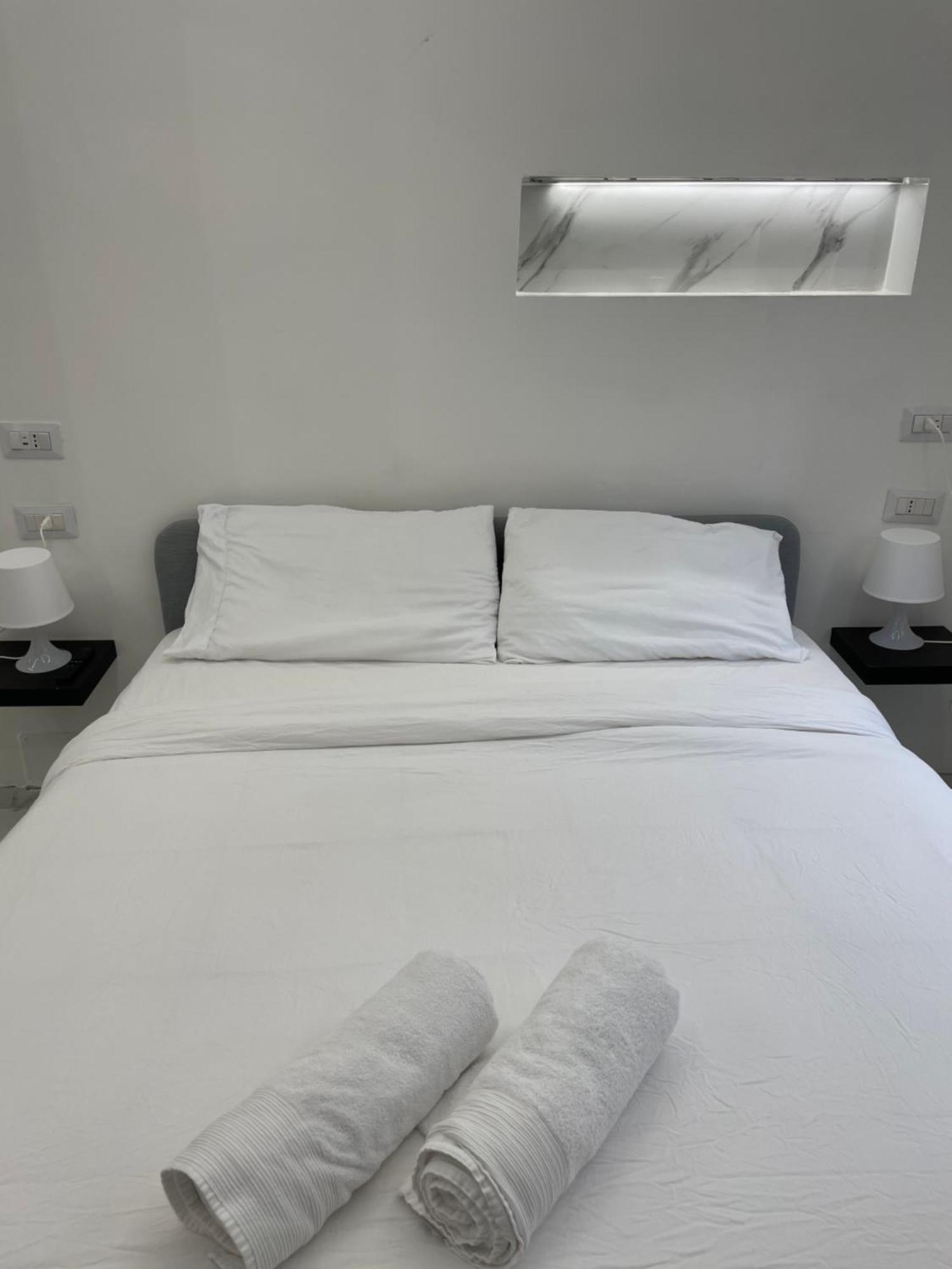 Apartamento Luxury 6 Al Duomo Di Parma Exterior foto