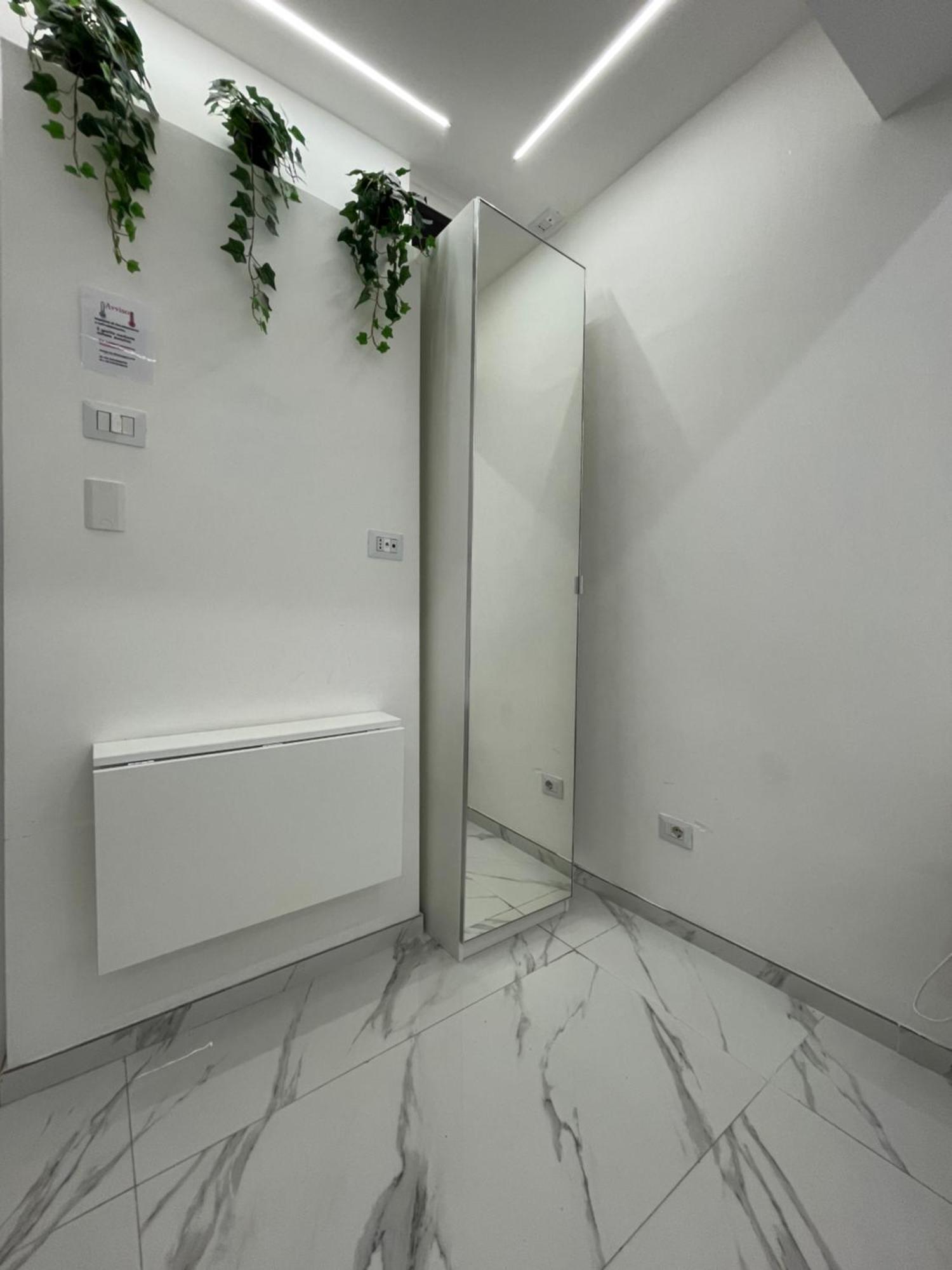 Apartamento Luxury 6 Al Duomo Di Parma Exterior foto